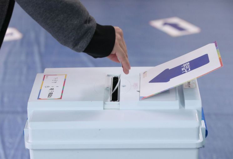 4·3 국회의원 보궐선거 투표율 40% 돌파 확실 