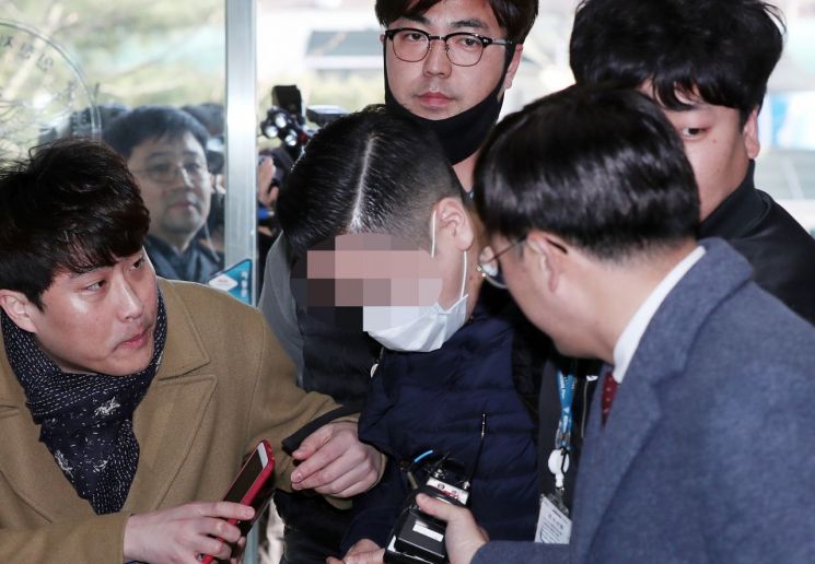 SK그룹 창업주 손자에 마약 판매한 공급책 19일 첫 재판