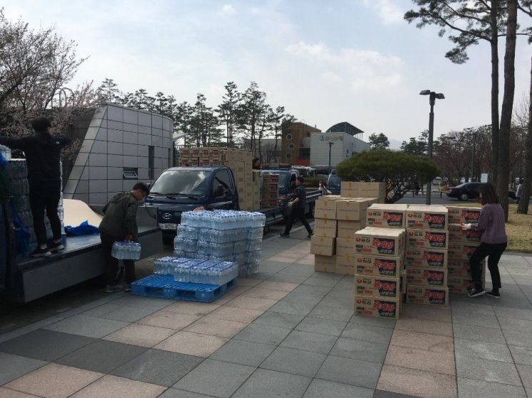 경기도 지자체 강원산불에 '사랑의 온정'