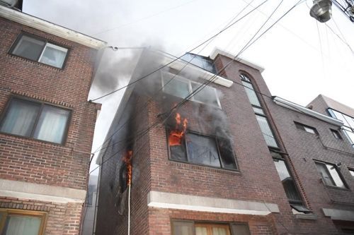 서울 녹번동 다세대주택 화재로 12개월 영아 사망