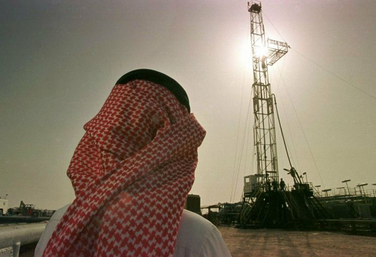 사우디 석유기업 아람코, 지난해 순이익 133조… 전년比 124%↑