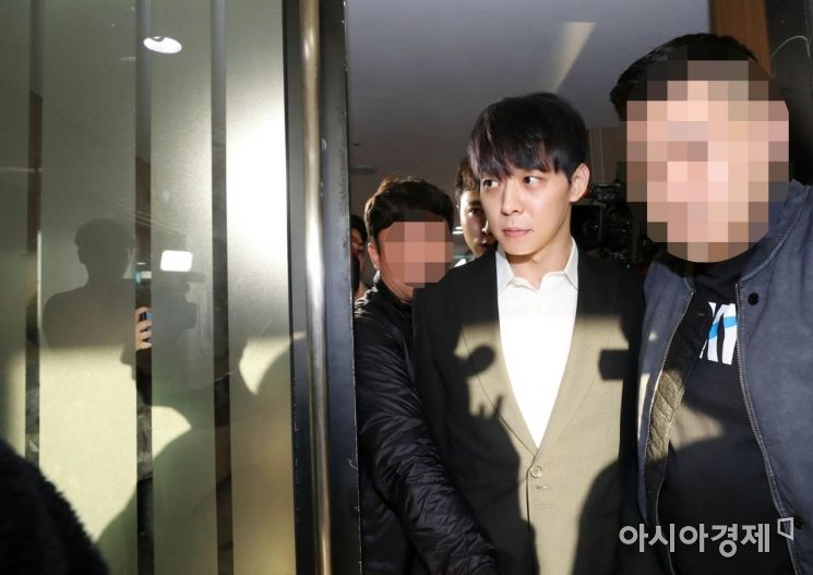 [전문]박유천 "황하나 지목 연예인 아냐…경찰 조사 성실히 받겠다"