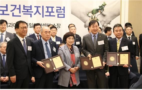 전혜숙 국회 지구촌보건복지포럼 대표 조찬 강연 성황리 마쳐 