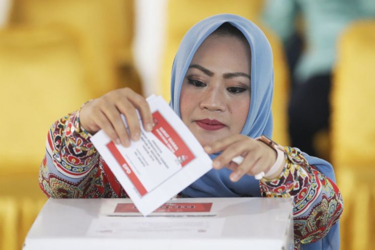 오늘 인도네시아 대선…조코위 연임 유력
