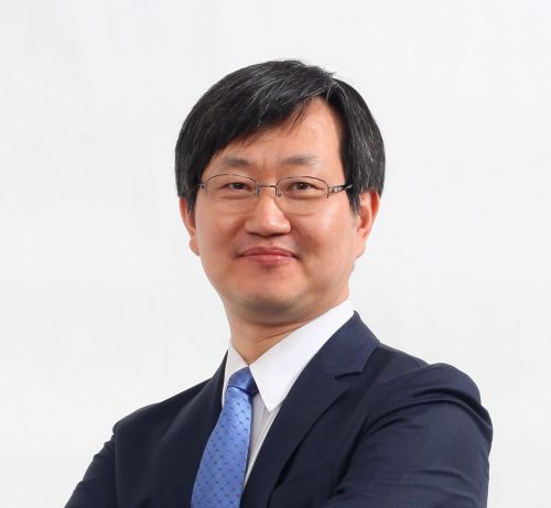 "스마트폰 중독, 영유아로 확산..고질병 되기 전 적극 대응해야"