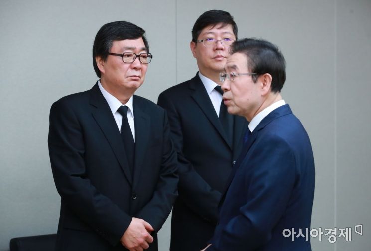 [포토] 고 김홍일 전 의원 빈소 찾은 박원순 시장