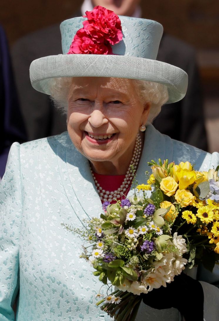 세계 '최고령 군주' 英엘리자베스 여왕, 93번째 생일