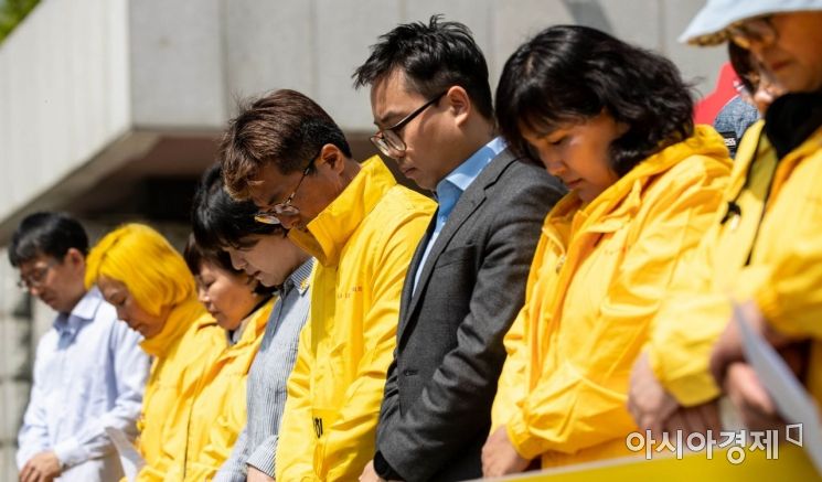 [포토]세월호 희생자 위한 묵념