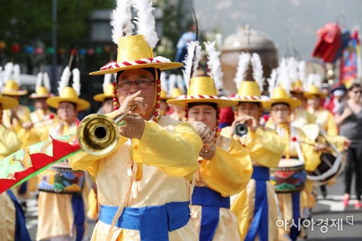 [포토]태봉안 퍼레이드