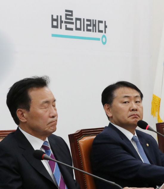 '추인' 벽 넘자마자 난관…오신환 앞에서 멈춘 '패트'의 운명