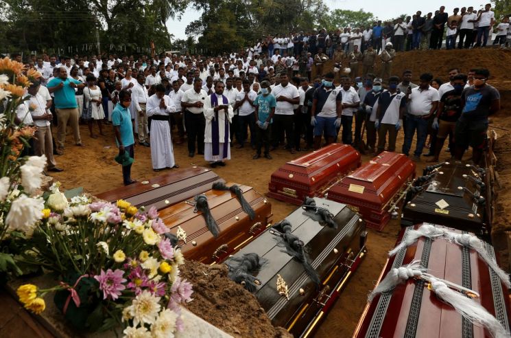 스리랑카 당국, 부활절 테러 주동자 "테러 현장서 사망" 발표 
