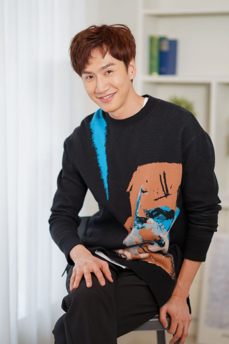 [인터뷰②]이광수 "착하게 살려고 노력…유재석처럼 살 자신없어"