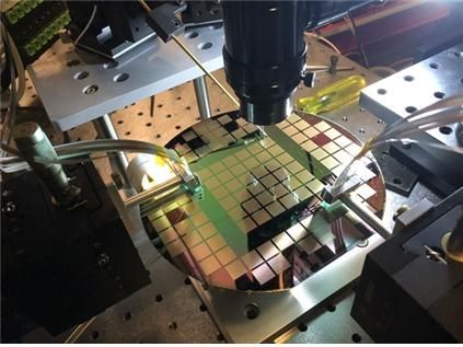 반도체 칩 크기 한계 뛰어넘는 세계 최대 광집적스위치 개발