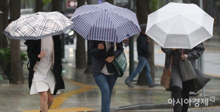 [오늘날씨]전국 대체로 흐리고 비…서울 최저기온 8도