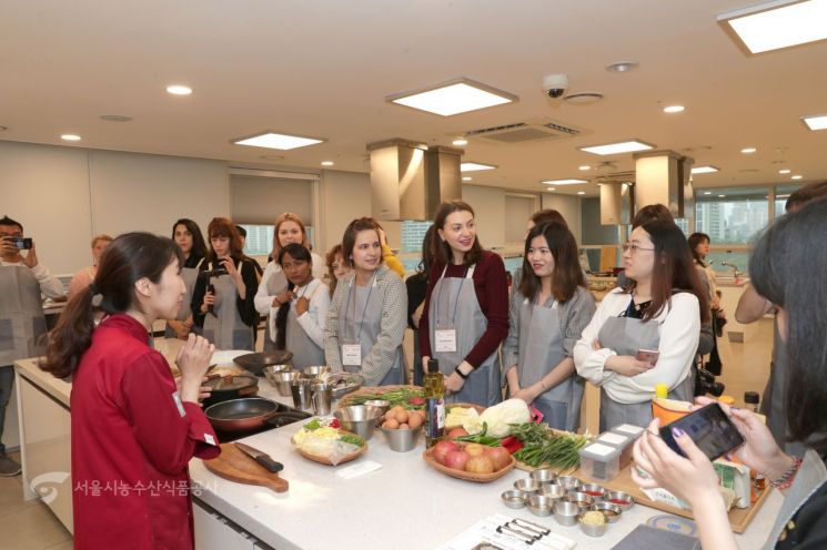 외국인 서울 관광 홍보단인 ‘글로벌 서울 메이트’