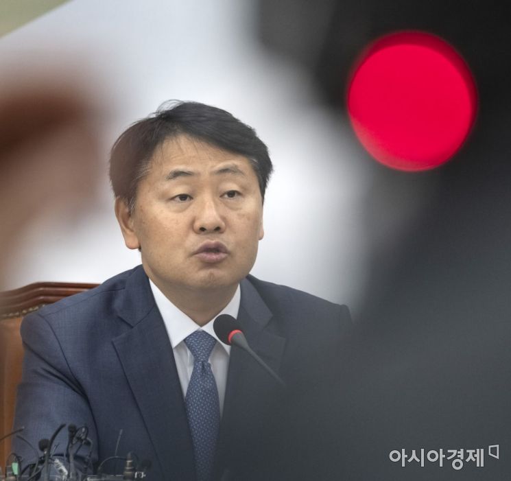 [포토] 모두 발언하는 김관영 원내대표