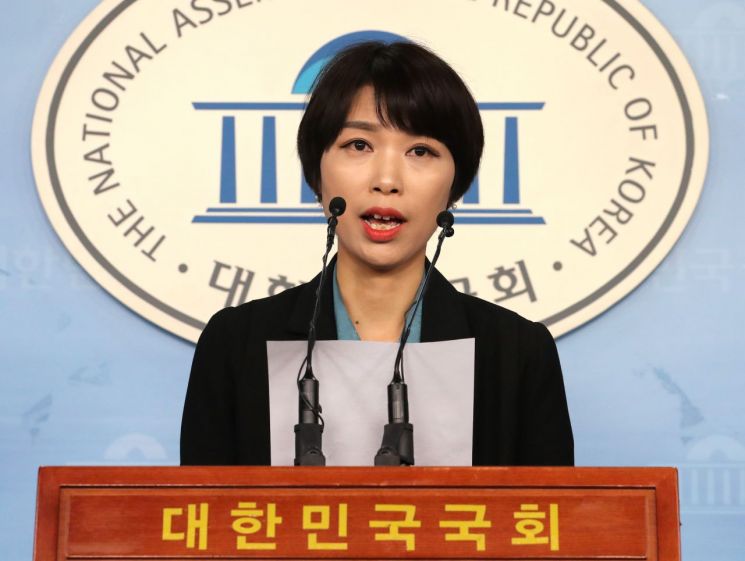 바른미래당 “민주당·한국당, 언제까지 서로 물어뜯기만 할 건가”