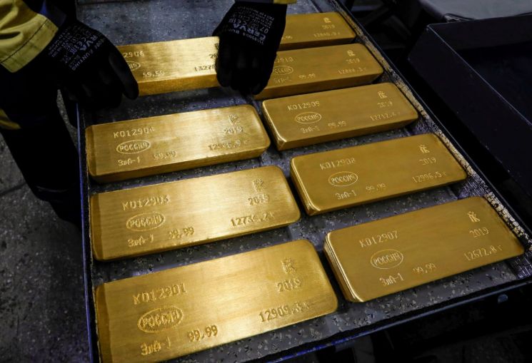 "불확실성엔 역시 금" 세계 중앙은행, 1분기 금 매수량 68% 증가