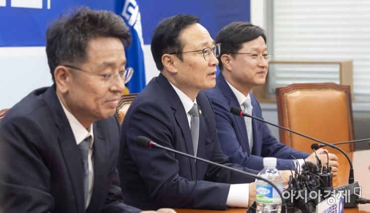 [포토] 홍영표 원내대표, 고별 기자간담회