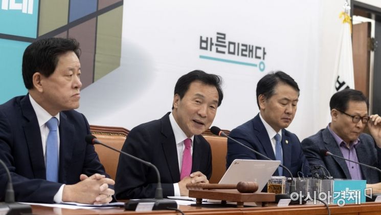 손학규, 김관영 ‘사퇴 요구’ 반대…“의원들이 통 크게 배려해달라”