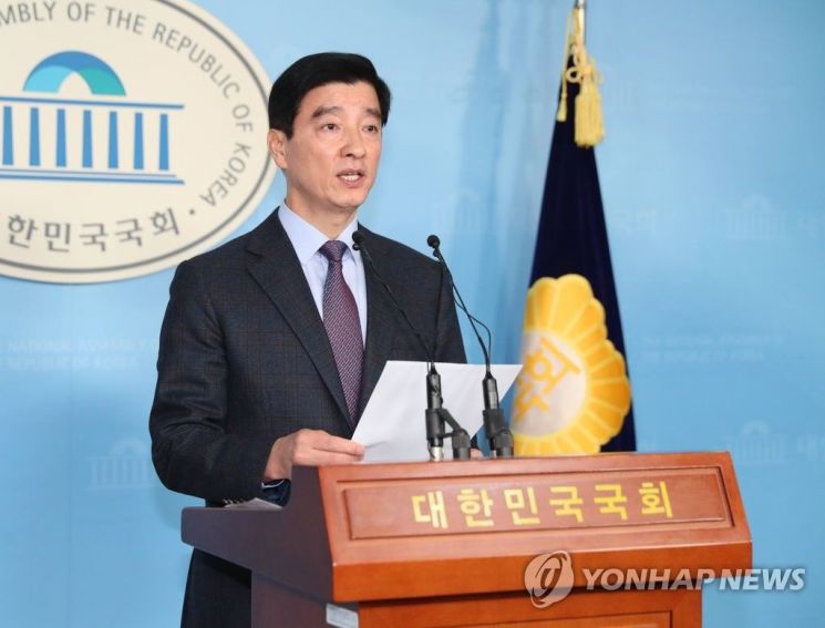 더불어민주당, 나경원 자유한국당 원내대표 ‘달창·문빠’ 발언에 사과 요구