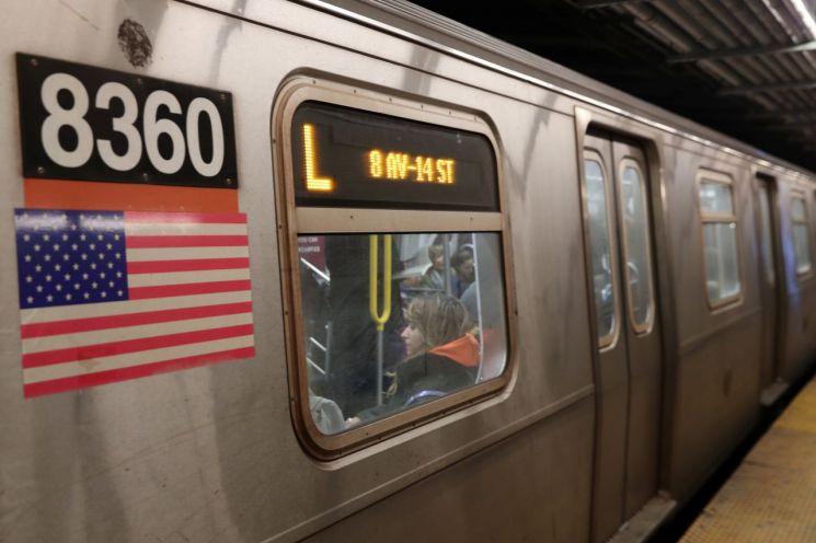 "中철도기술 위험"…뉴욕지하철 불똥 