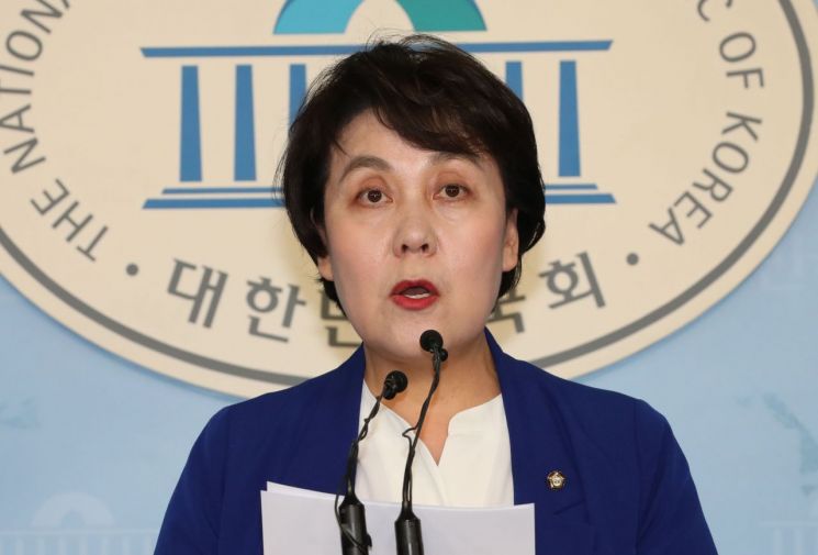 與, '한미 정상 통화 유출' 강효상 국회 윤리위 제소