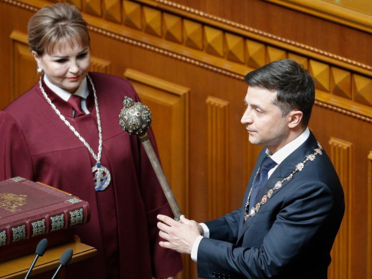 젤렌스키 우크라이나 신임 대통령, 미국에 대러시아 제재 강화 요청