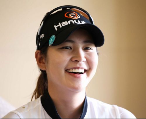 김지현이 LPGA투어 메이저 US여자오픈에서 이변을 노린다.