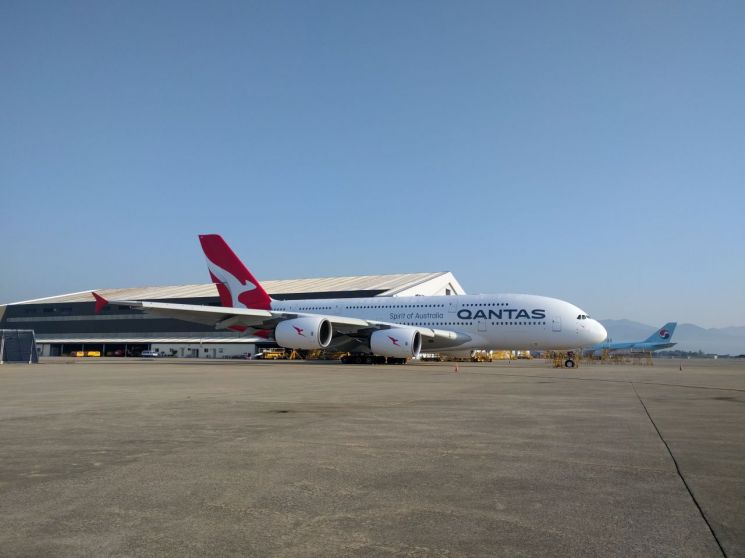 대한항공, 호주 콴타스항공 A380 항공기 도색작업 첫 출고