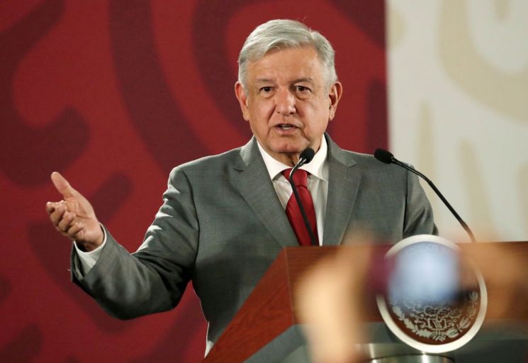 美 관세 인상 경고 수습 나선 멕시코 대통령 "협상서 좋은 결과 기대"