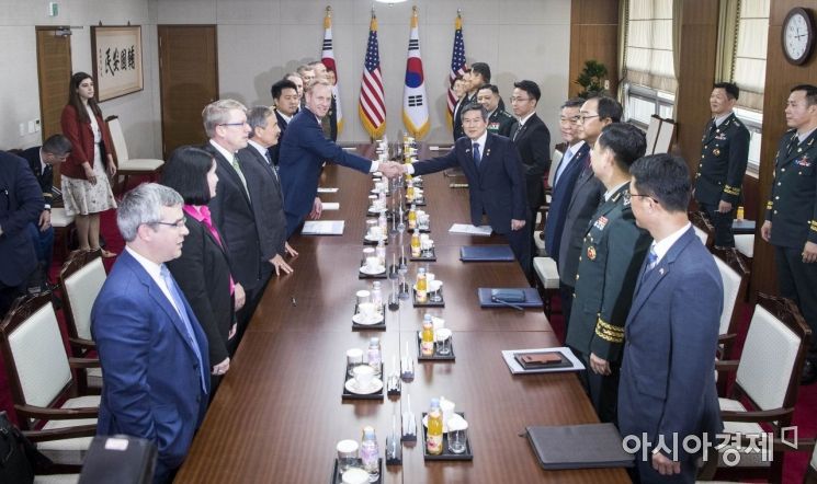 [포토] 악수하는 한미 국방장관