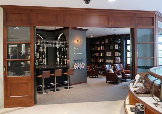 "신사들의 살롱 문화 체험" 캠브리지 멤버스, 강남 플래그십 스토어 리뉴얼