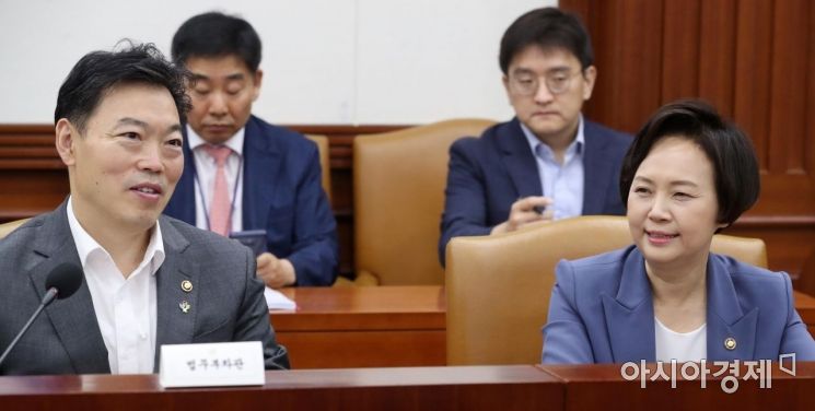 [포토]김오수·이의경, 국정현안점검조정회의 참석