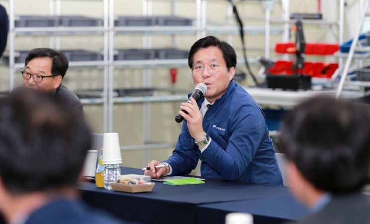 성윤모 장관, 선박·항공기 엔진기업 잇달아 찾는다 