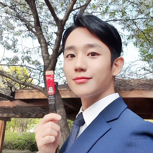 배우 정해인, 세네갈 꺾은 축구 대표팀에 “120분 투혼, 감동입니다”