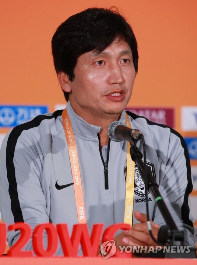 에콰도르전 앞둔 정정용 감독 "아시아 자존심 걸고 싸우겠다"