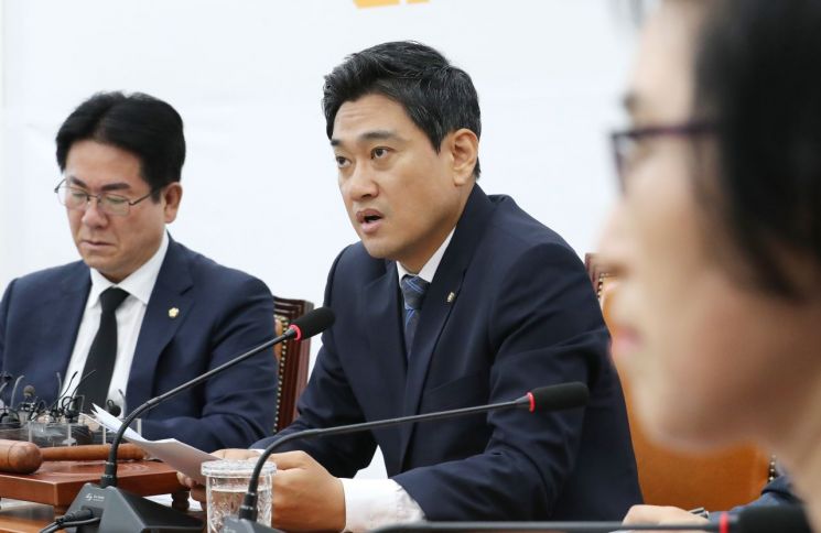 오신환 “정개특위 선거제 표결 강행?…한국당 ‘날치기 주장’ 입증”