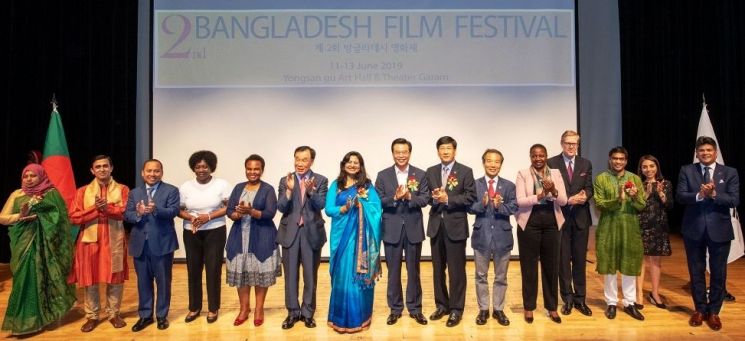 [포토]성장현 용산구청장 '제2회 방글라데시 영화제' 개막식 참석