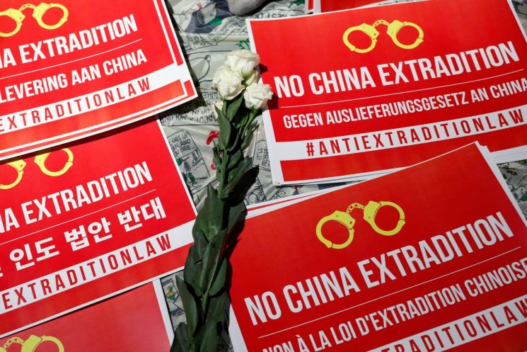 "홍콩 범죄인 인도법, 美-홍콩 관계 위협할 수 있어"