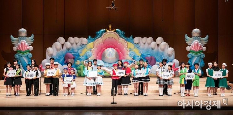 현대해상은 14일 서울 여의도 KBS홀에서 제10회 전국 어린이 교통안전 동요제를 개최했다고 밝혔다.