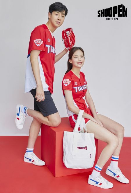 이랜드리테일 슈펜, 프로야구단 이색 컬래버레이션 상품 출시