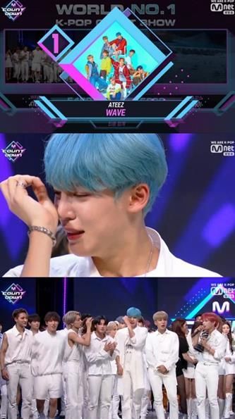 "좋은 상까지 주셔서 감사해요" 에이티즈, 데뷔 첫 '엠카운트다운' 1위