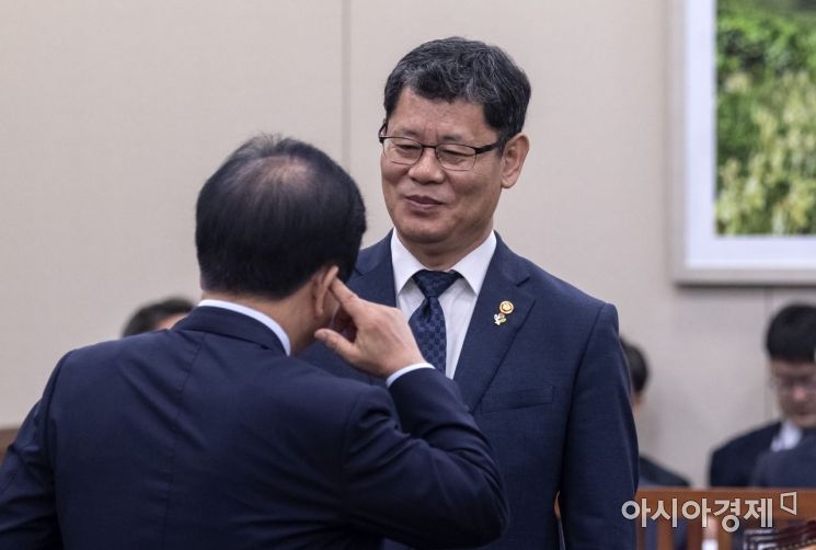 北 핵보유국 자평한 내부문건…김연철 "진위 확인 어려워"