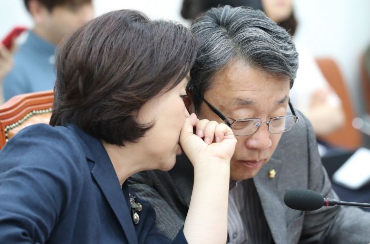 與野 4당, 정개특위서 ‘선거법 의결’ 만지작…한국당 “의회 독재적 발상”