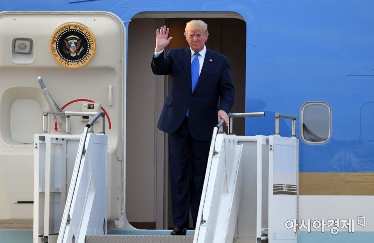 [포토]오산공군기지 통해 입국한 트럼프 대통령