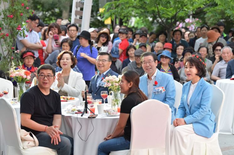 류경기 중랑구청장 “지역발전 견인하는 장미축제로 키워나갈 것”