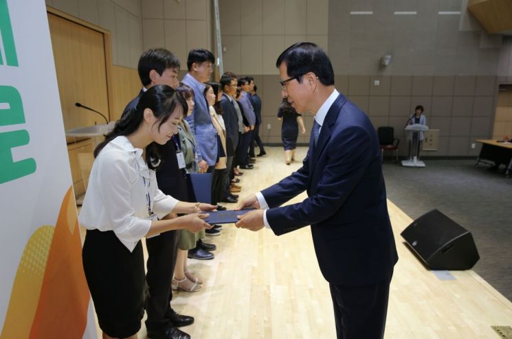 고흥군민의 마음을 사로잡는 최고의 단어 ‘친절’