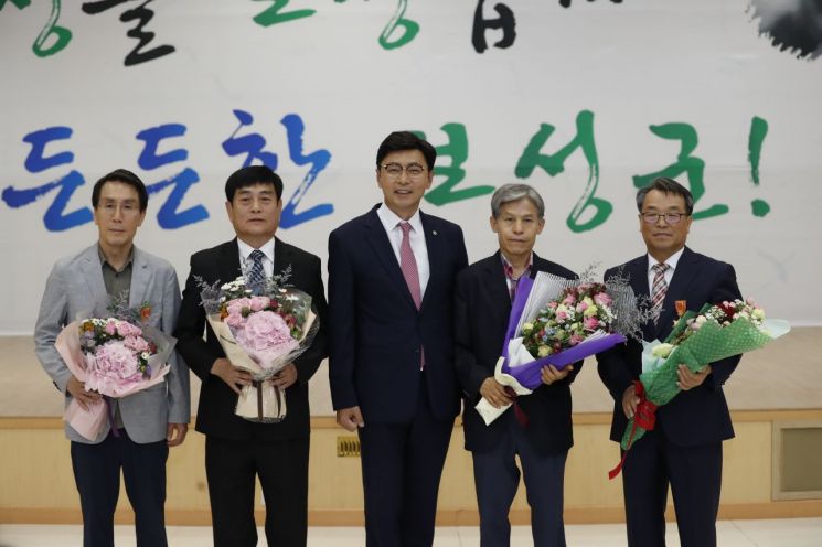 보성군 ‘2019년 상반기 퇴직자 훈장 전수식’ 개최