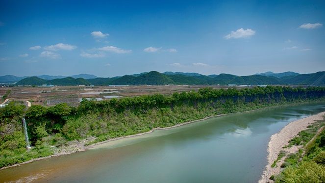 임진강의 모습(사진=한탄강 지질공원 홈페이지/www.hantangeopark.kr/)